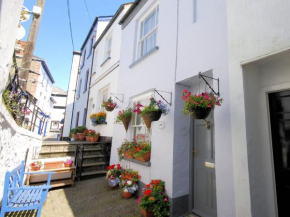 2 bed property in Appledore DOLPH